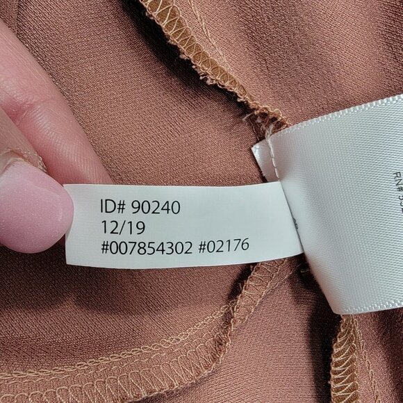 Express Tie Shoulder Ruffle Hem Fit And Flare Dress Womens Size Medium Rose Pink - Picture 9 of 10